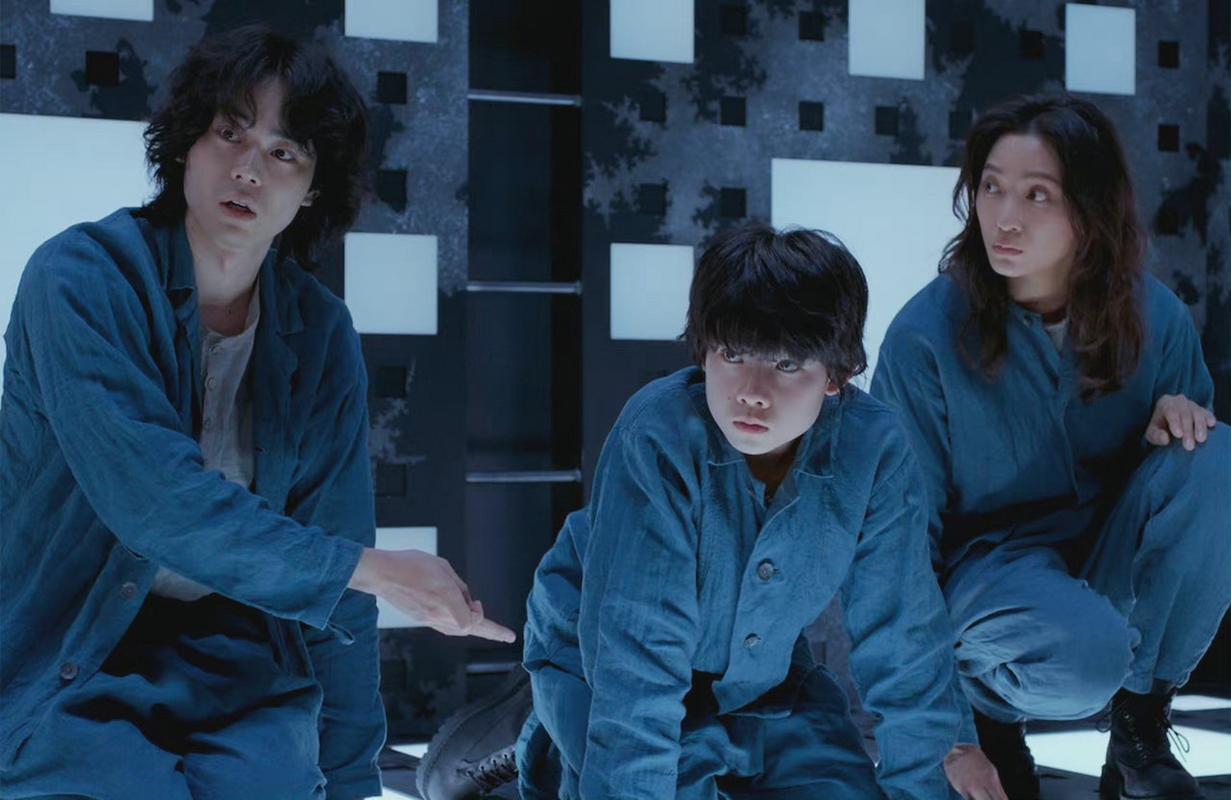 #剧照# 日版《心慌方/异次元杀阵》发布新剧照,主演菅田将晖,杏,冈田